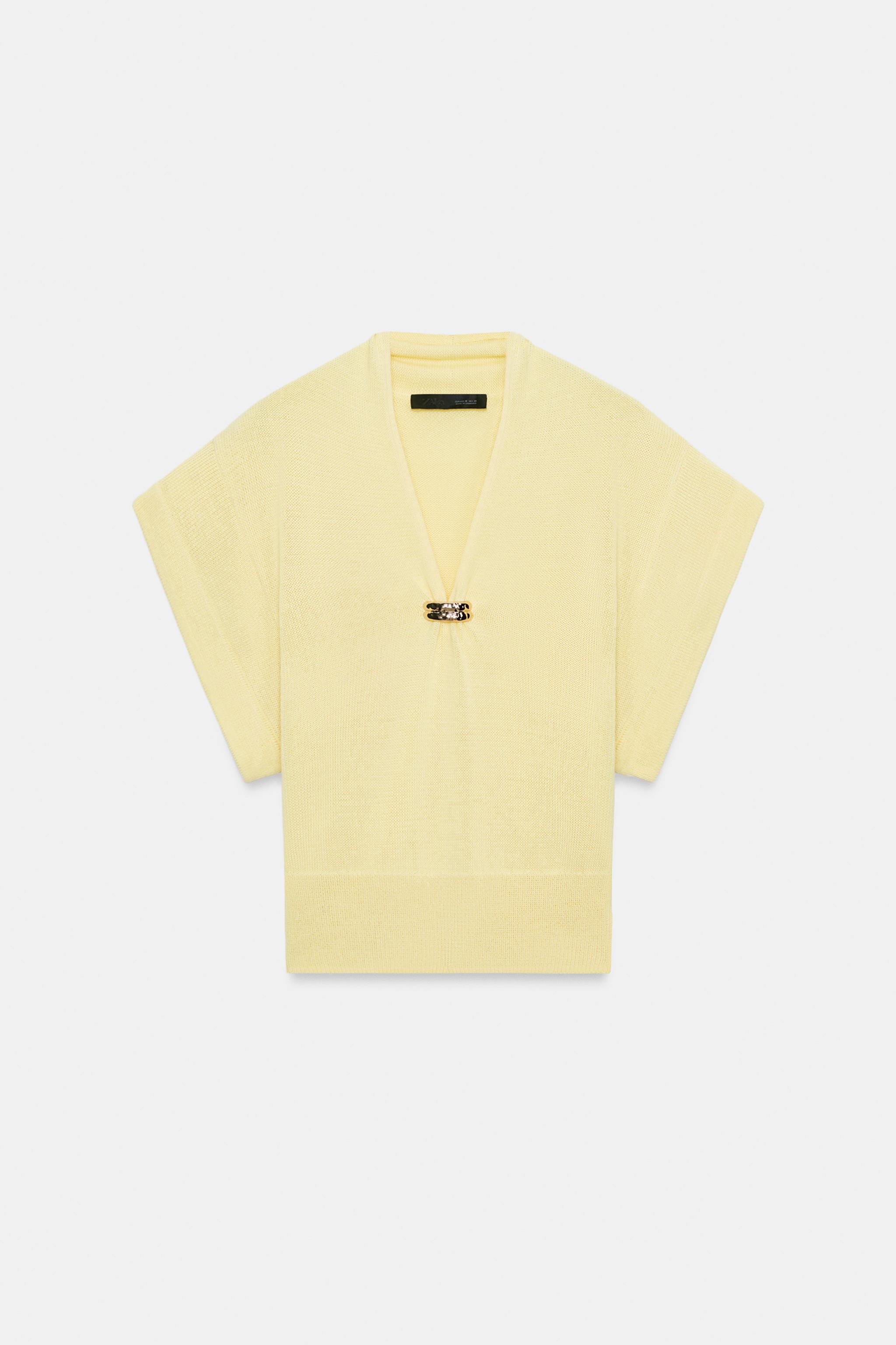 GOLD APPLIQUE SHORT SLEEVE JUMPER